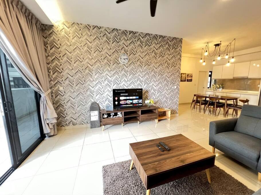 Meridinmedini Familytrip 5Min To Legoland By Vdo Homestay Nusajaya  Exterior foto