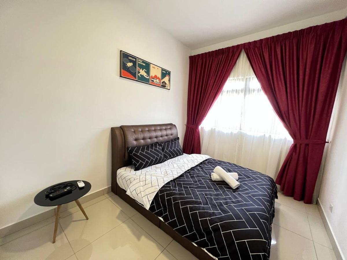 Meridinmedini Familytrip 5Min To Legoland By Vdo Homestay Nusajaya  Exterior foto